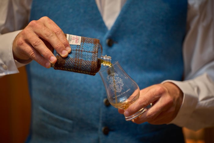 Hipflask image
