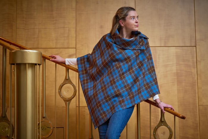 Poncho - Tartan image